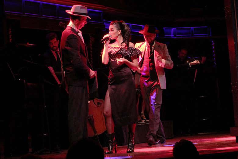Espetáculo de tango no El Querandi